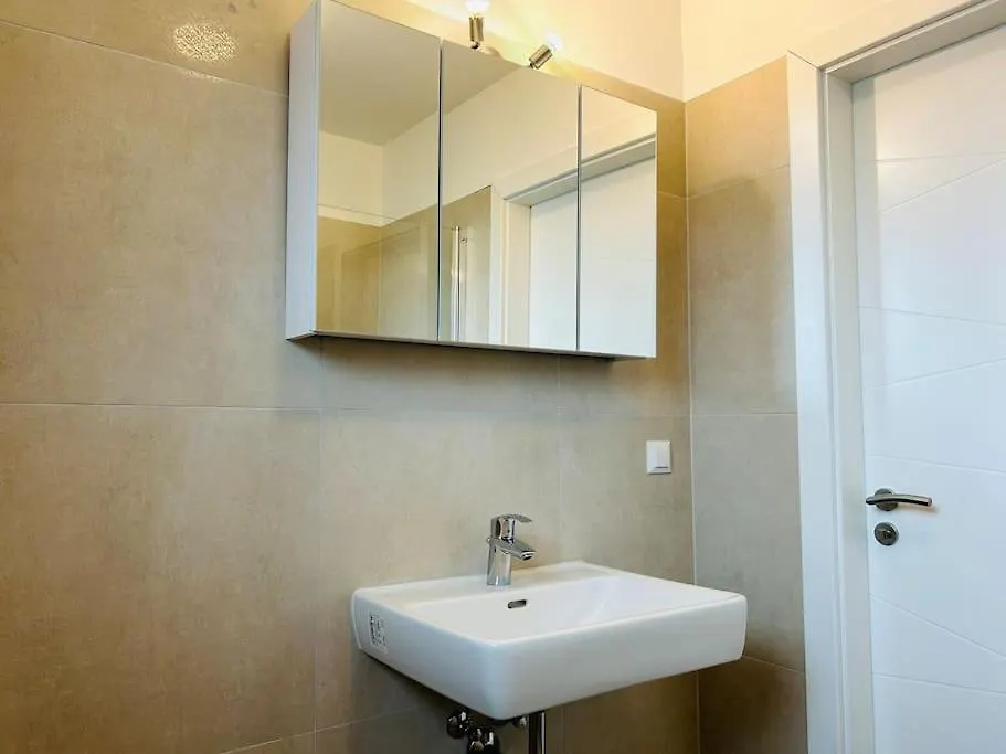 Stylish Modern Flat With Garden Lägenhet Wien Österrike